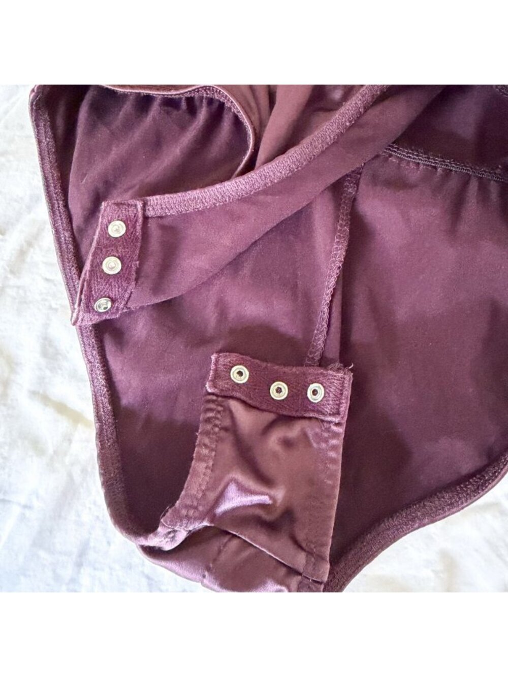 Urban Outfitters Out From Under Gigi Satin Wrap Bodysuit Plum Purple XS - Picture 10 of 10